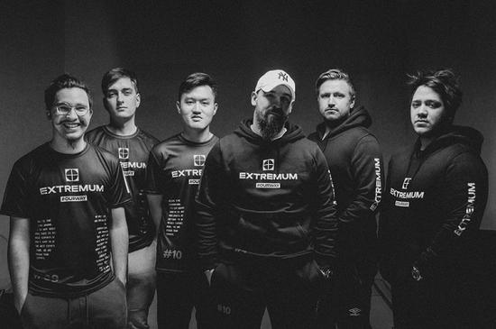 TCL厦门电竞嘉年华精彩回顾 LOL瑞士轮对决震撼上演